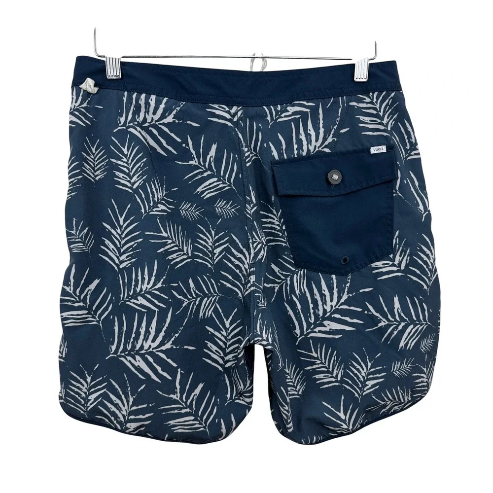 Vuori Board Shorts Mens 32 Blue Palm Leaf Print Cruise Performance Swim Trunks